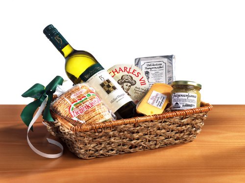 Käse-Präsentkorb Nr. 50 Käse-Geschenk mit köstlichem Gouda, französischem Camembert, Glas Feigensenf